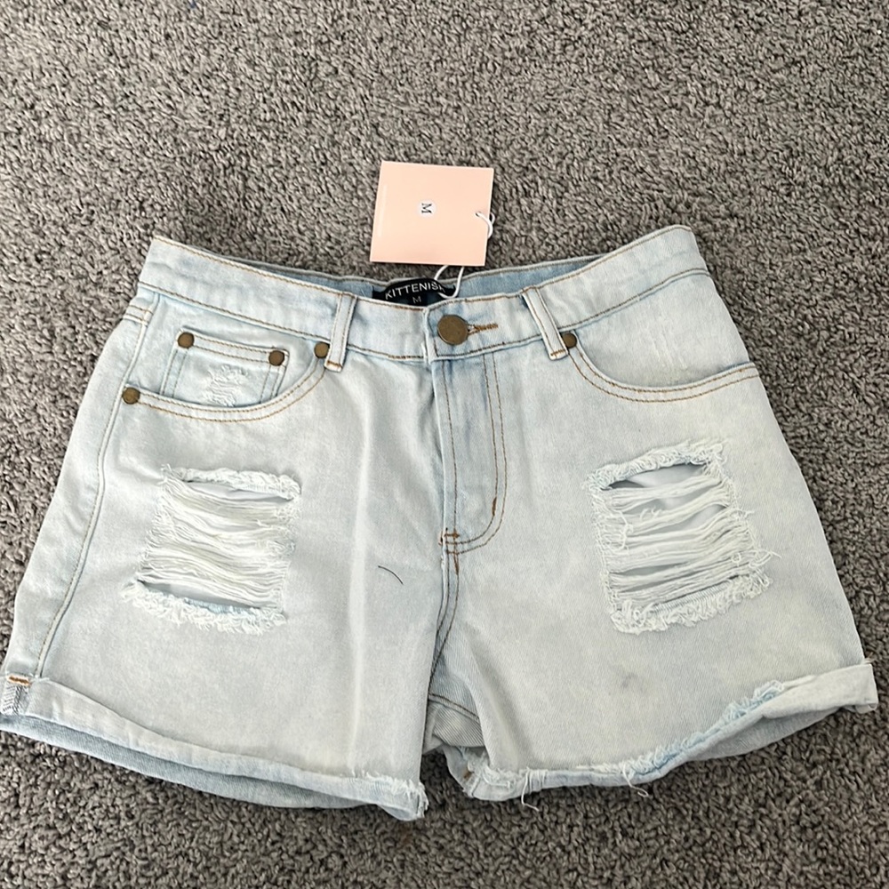 New kittenish Jean shorts!